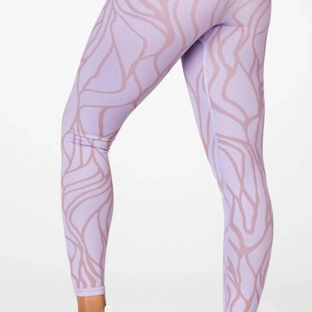 Fabletics High-Waisted Seamless Legging - Picture 2 of 4